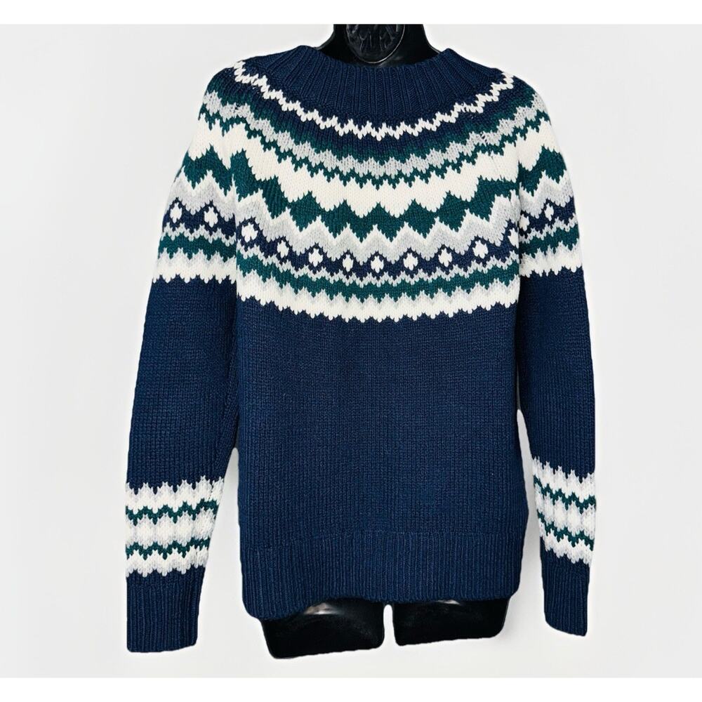 Banana Republic MED Navy Blue Wool Blend Fair Isle Pullover Sweater Preppy Ski - Picture 2 of 7